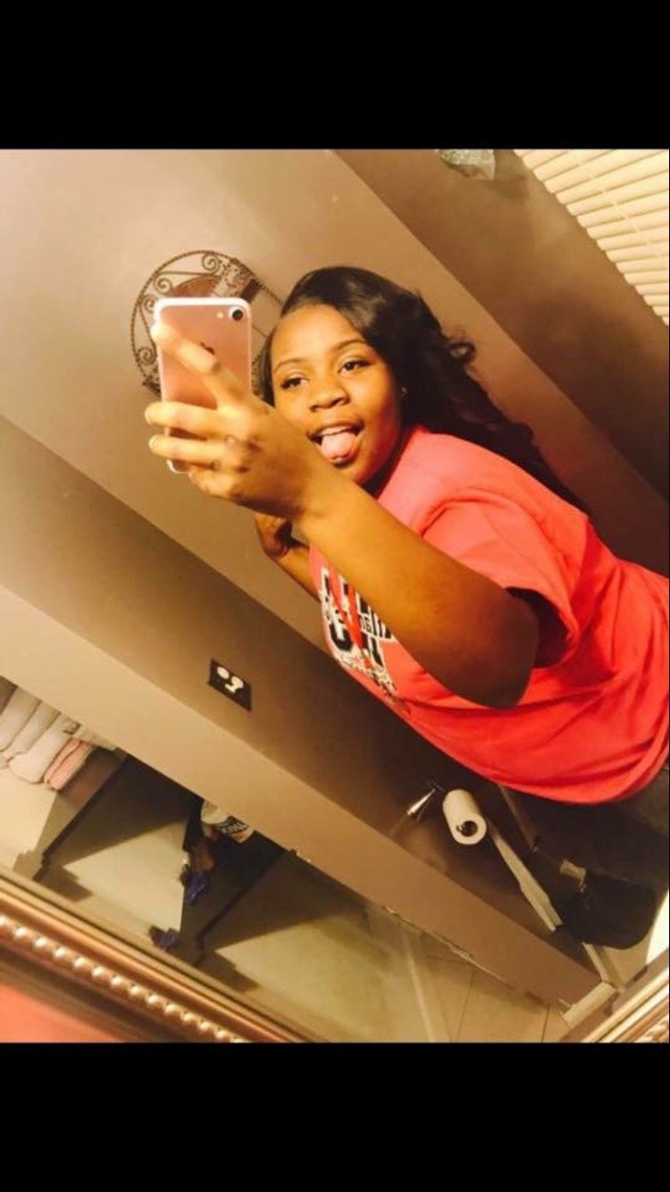 free My Favorite Cousin 😍💪 chapter 19