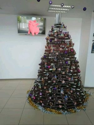 b49fa9a5b60f45b's profile picture. 