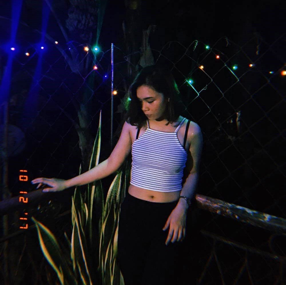 You can't feel me cause I'm vibing on a different frequency xoxo 🌵