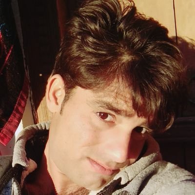 surengoswami90's profile picture. i m looking someone..........................