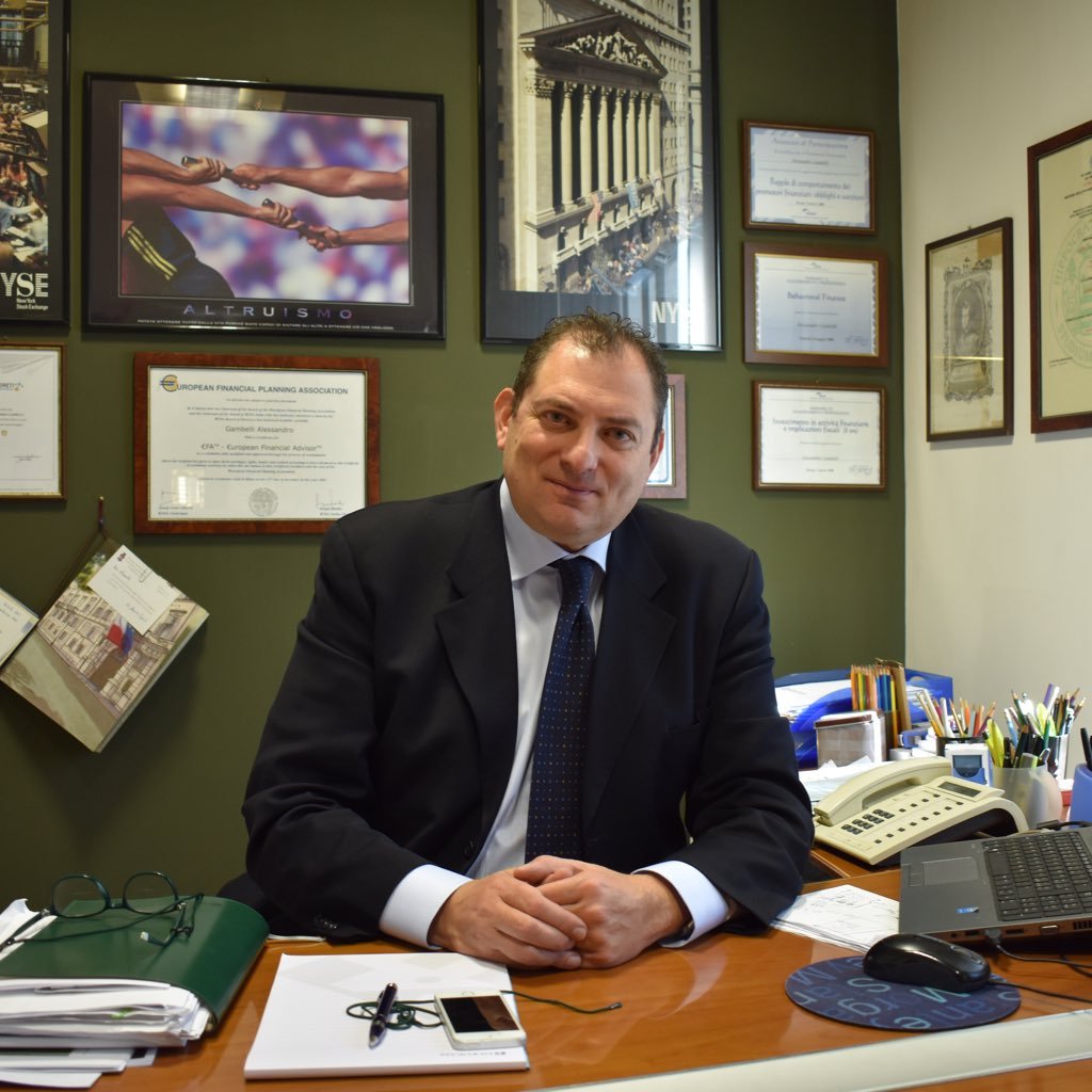 alessandrogamb8's profile picture. Consulente finanziario,certificato Efa https://t.co/IaVm726iBD