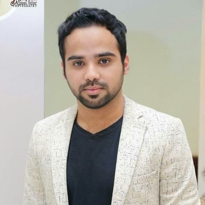 بعدما اغتالوا عصافير المنى ...ظل قلبي حارسا للشجرة
