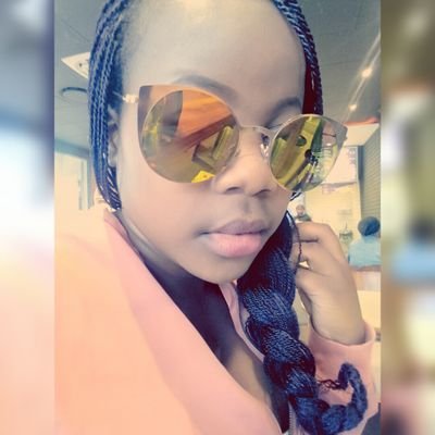 unathi28636488's profile picture. Glory