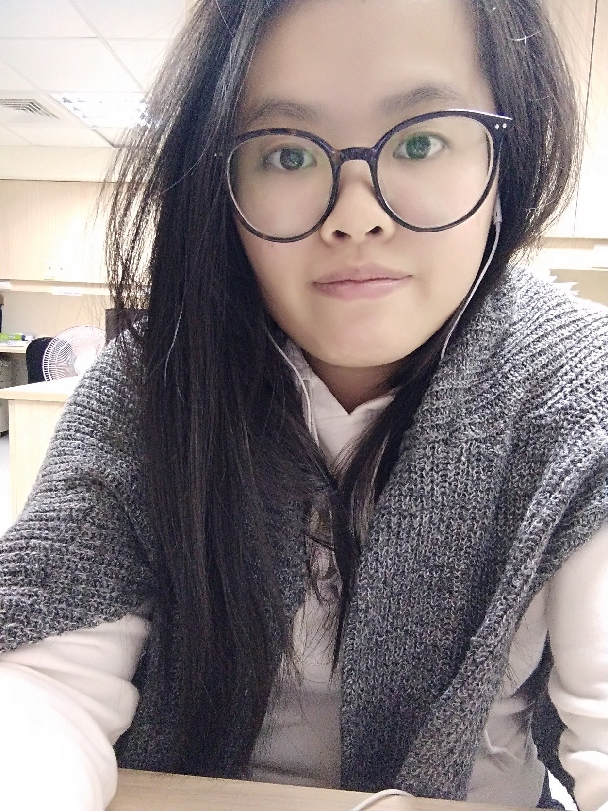 psyhazelnut's profile picture. 