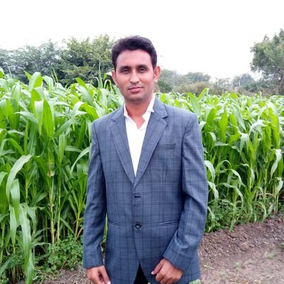 chiku181284's profile picture. HAIL THE LIGHTS 🔺