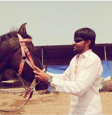 Devayatkhavad's profile picture. Loksahityakar
