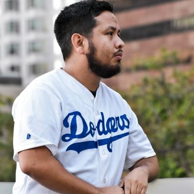 CSULB student, photographer, part time nerd. #raidernation #dodgers #lakers #wakandaforever