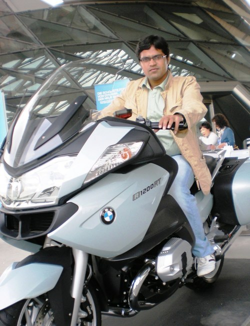 vsquarek's profile picture. Green energy Enthusiast,passionate about sustainability & by profession a technology marketer.Like movies,reading,cooking and travelling in free times.