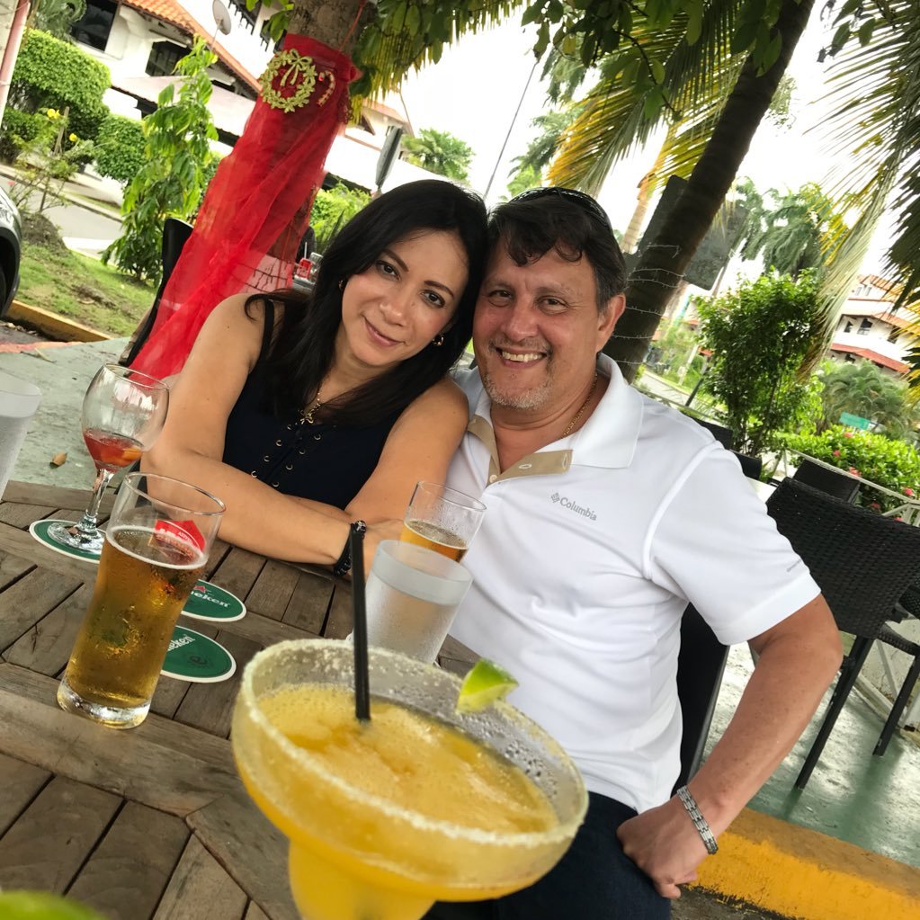 ielena14's profile picture. 