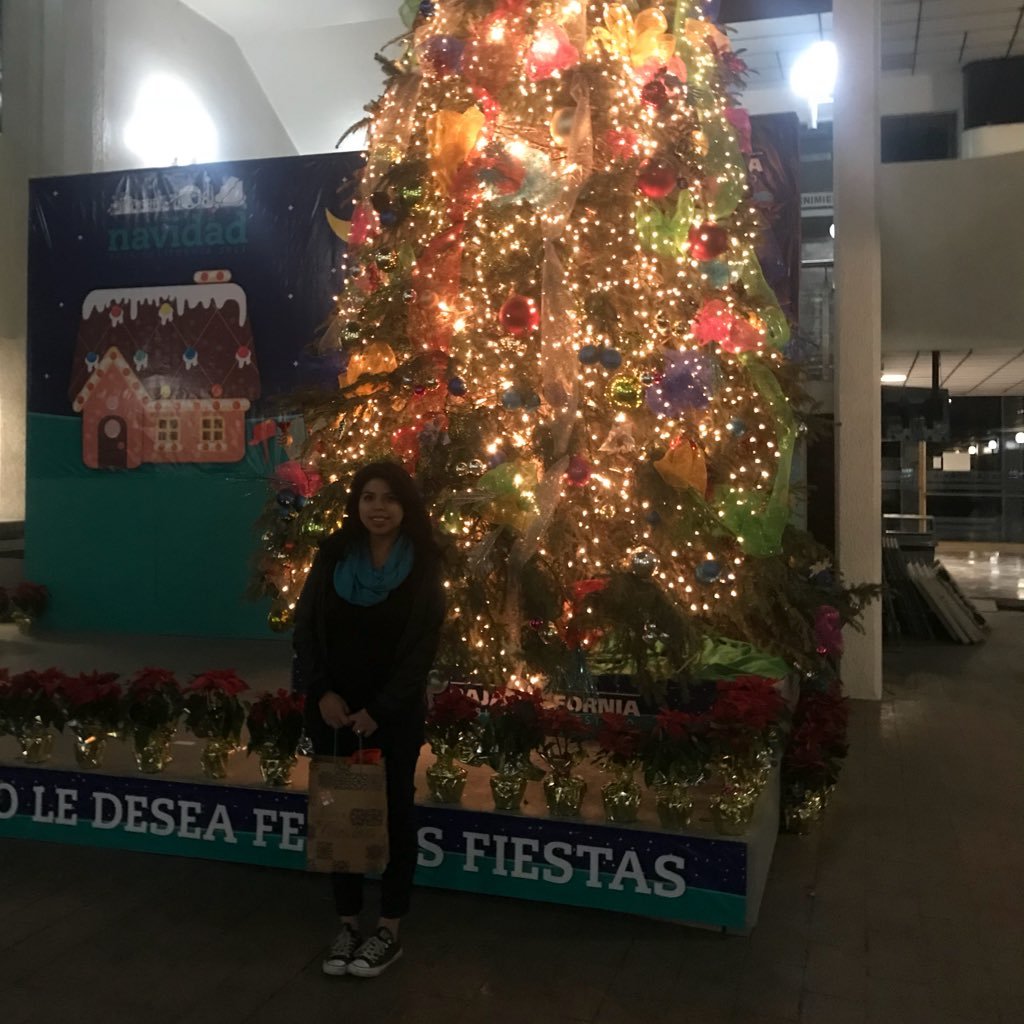 Mariana0lmos's profile picture. I'm who I am, no excuses