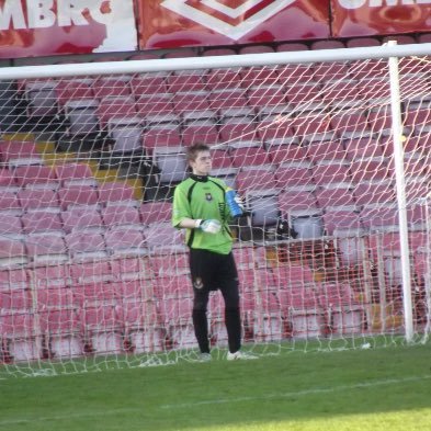 I'm 6ft1, I'm 30, I'm from Waterford and I like chicken. Ferrybank AFC goalkeeper.