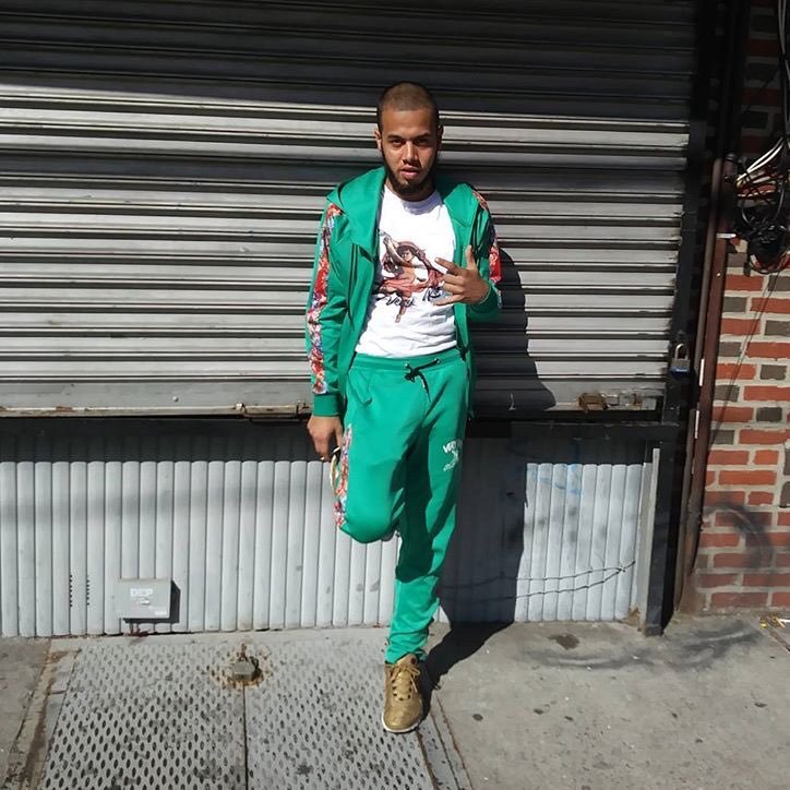 CapodineroBBS's profile picture. #speedysworld #longlivethebackwoodsbastard im a lyrical genius caught in the mist of a forbidden city #Loveislethal ep coming soon 🔥