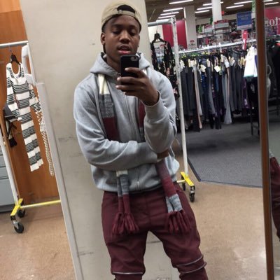 #ridethewave 🌊🏄🏾♂️ add me on the snap👻:justin.towler23🌪follow me on instagram📸:Kingjxxv 🤙🏾🤫