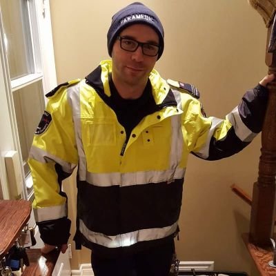 Advanced Care Paramedic with a biochemistry background. Opinions are my own, retweets are to share news, events and others point of view.