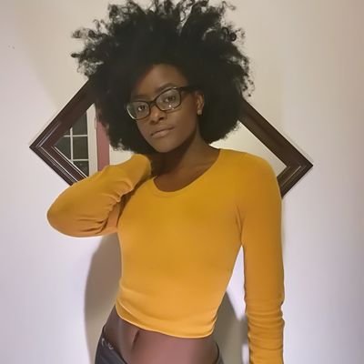 moniquethegem's profile picture. just hit me up on Instagram @LextheGem