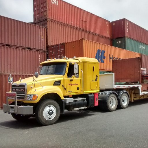 Empresa de transporte y logistica, que presta servicios de movimiento de carga, bodegaje, consolidado y desconsolidado de contenedores y aparcadero de camiones