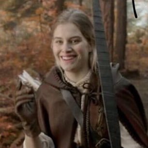 a girl with a bow and arrow 🏹 ||Aunt Regina: @brokcnquecn || RP || Descriptive/Literate ||