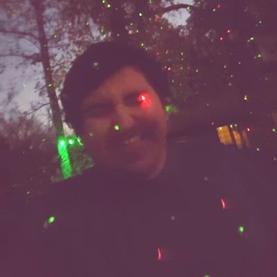 ClockRewind's profile picture. BLM✊🏼✊🏽✊🏾✊🏿|Bi|Hood'18|CA✈️PA|Latino🇲🇽🇭🇳 | Highly Sarcastic|DIY Neuroscientist| Student AuD'2?| He/Him |