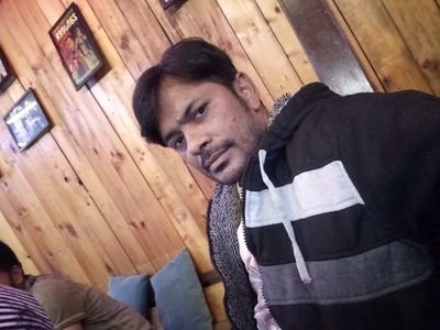 Harish12703033's profile picture. 