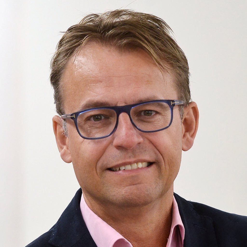 Eigenaar Credion Noord-Limburg | Operationeel Manager Ondernemend Venlo | Vz. Volkstheater Frans Boermans | Vz. GolfGilde Gallus | Gruuetse Venlonaer