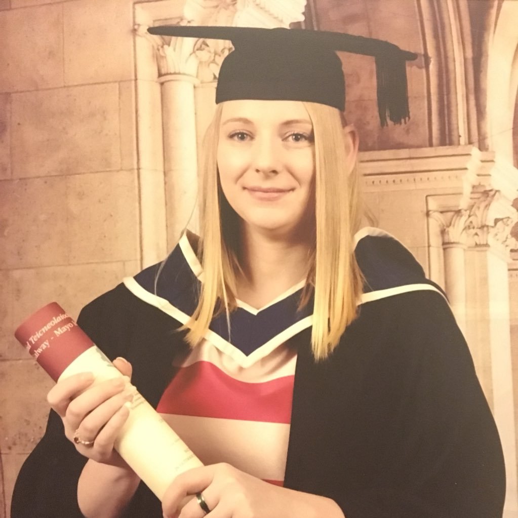 motherConfussed's profile picture. 