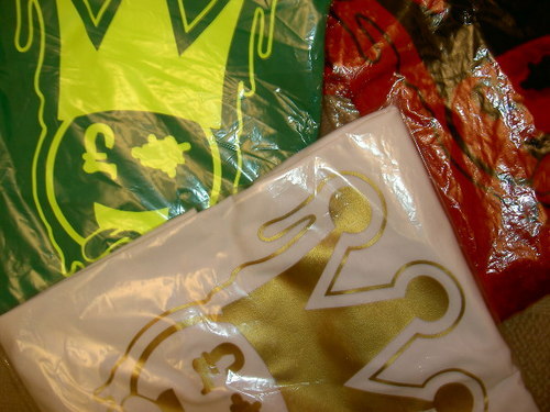 PH_CLOTHING's profile picture. Paint House is a young, vibrant, modern and yet radical clothing line from the UK