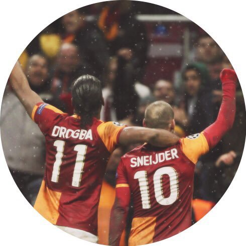 #NEMUTLUTÜRKÜMDİYENE ! #ForeverGALATASARAY GT ANINDA