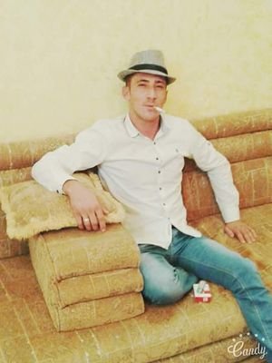 2zzsKqclh1AZndP's profile picture. حنا ورثنا الطيب يا وارث المال سود الليالي ما شكينا عناها . لو كان ما نملك ملايين وأموال أفعالنا تبقى ويبقى صداها 😍