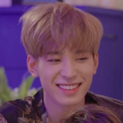 SVT / 다 사랑하는 13송이의 꽃들 💐