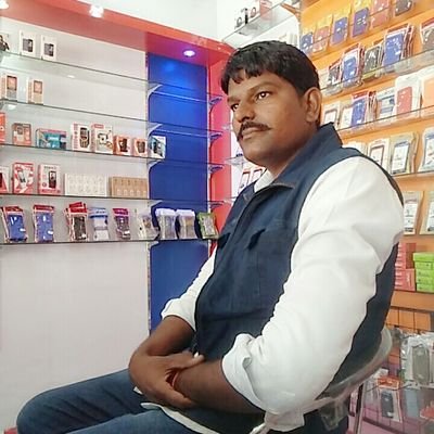 dusad_sahay's profile picture. 