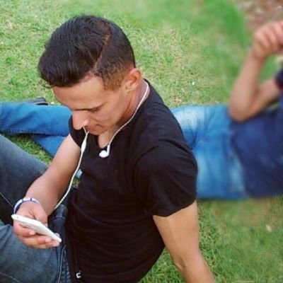 My name is Oussama my familly name is Bouhdaoui i'm 21 years old
I'm from morocco