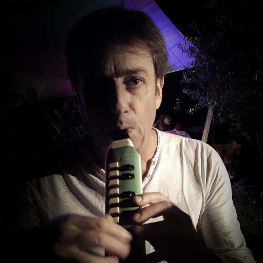 Musicien, créateur d'images, compositeur de la plupart des musiques de #Rayman 1 (Ubisoft) Voir : https://t.co/eQuqPQALc1 - https://t.co/r7ZrlZWfLR