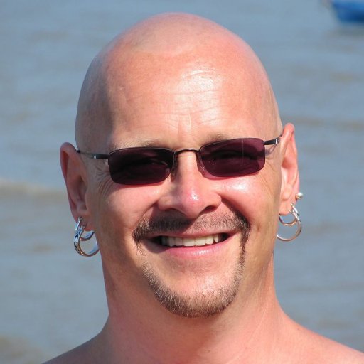 SyekyLeblond's profile picture. Administration, Télécommunications