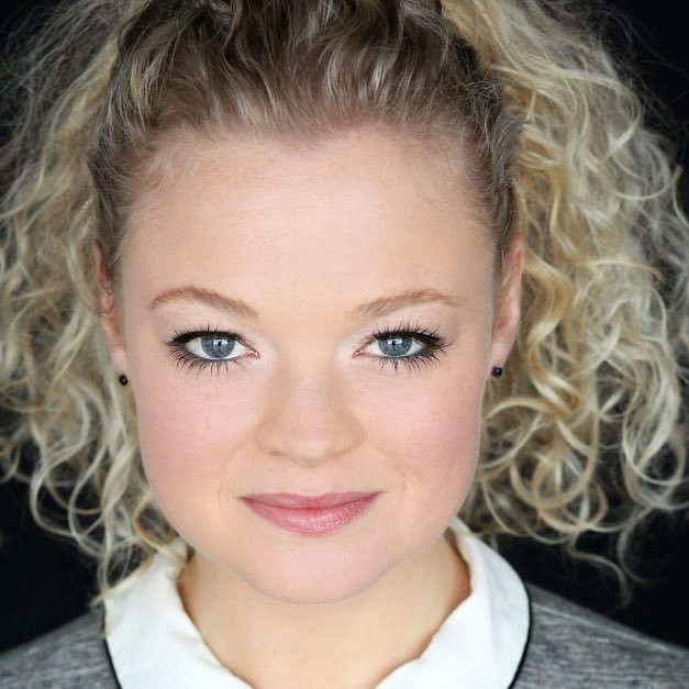 Actor/ Dancer / Singer / Choreographer / Kelly Clarkson super fan / #teamrousey / If lost, please return to @alexjenison  /