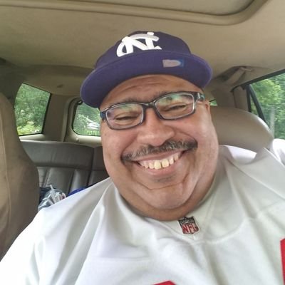 46 years old, love my Tar Heels & Cowboys, love my 2 sons. love BBWs, SSBBWs, & BBBWs!! 

https://t.co/cIHv6g7uyT