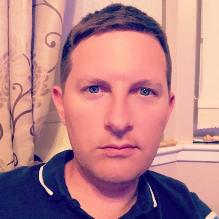 Husband and father, Gillingham supporter, football manager, F1 fan, West Fife bowler (Lawn Bowls). Work in Finance Technology