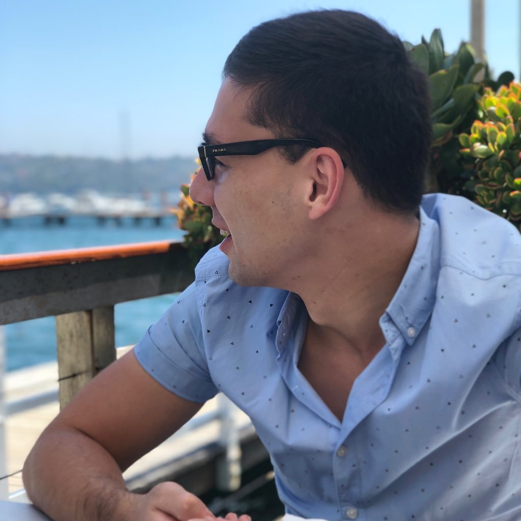 Tiim_'s profile picture. A curious soul who loves all things #marketing, #digital and #tech. 🤓 Views my own.         Plenty of /s to last a lifetime here too.