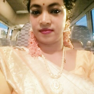 b_vijan's profile picture. 