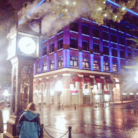 cloudynight333's profile picture. 👶💖🍭ツイッターはサブカルチャーに関しての情報収集等が主な目的です😋🎨✨✨音楽・映画・旅行・ハンドメイド・料理・DIY全般・生き物大好き😊