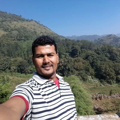 Santhos33284707's profile picture. 