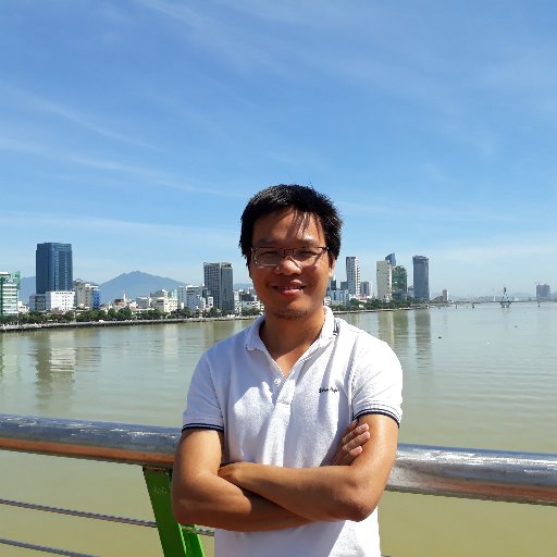 lawyerphanvn's profile picture. Want to see naughty photo? PUSH https://t.co/hO8nwaOiPs