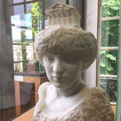 eelliec's profile picture. 