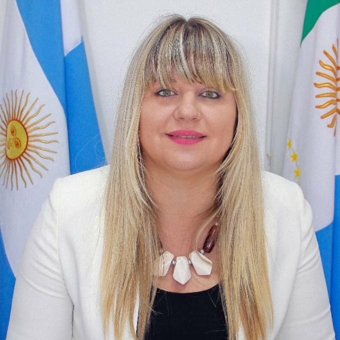 Diputada de la Provincia del Chaco. Madre de dos varones hermosos y esposa .