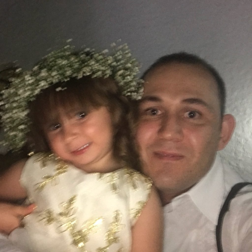 jucabele's profile picture. Ing. de Minas y Metalurgía, Esp. en Gerencia de Proyectos. Opinión personal