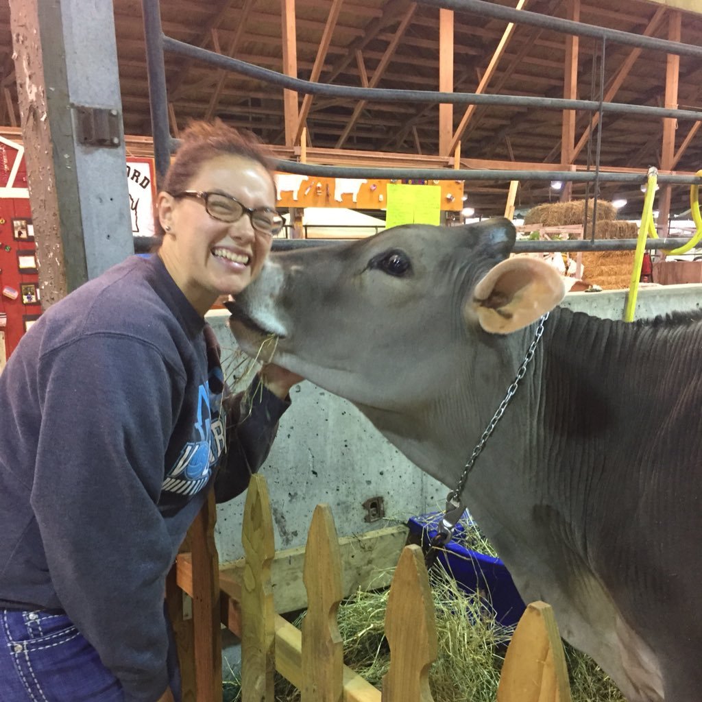 LeahMcEl's profile picture. Small Town, Iowa