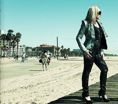 RocknrollaStyle's profile picture. Music + Travel + Media + Life Coach = RockNRollaStyle