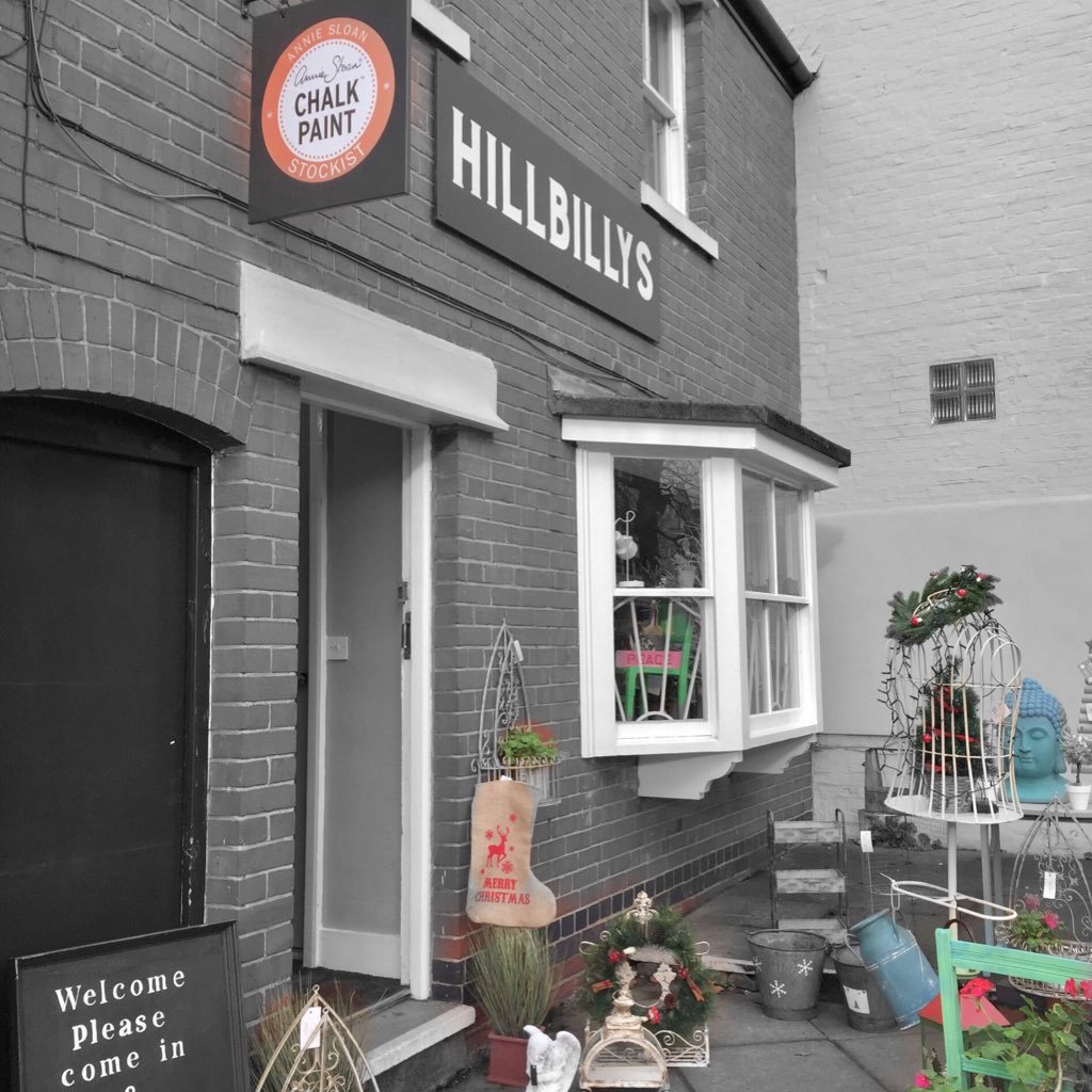 vintagecraftz's profile picture. Official stockist of ChalkPaint by Annie Sloan. Painted pieces of vintage furniture & gifts 53 Regent Grove Leamingtin Spa CV32 4PA TUES-SAT 10-5pm