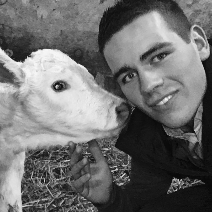 loeiz14's profile picture. Alumni ESA d’Angers a @AGRICADRE_ESA #EmojiBZH