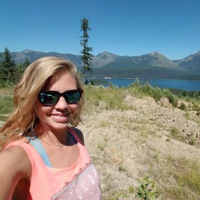 Hiker, traveler, and goof ball with a passion for life. Follow my adventure!

#hikingforliving #hikingPaula #hiking #travel #Montana