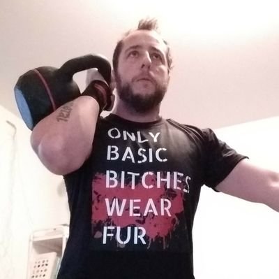 WizzY1986's profile picture. 